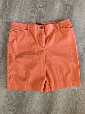 Talbots “The perfect short” size 10 / 12 coral salmon pink Bermuda shorts